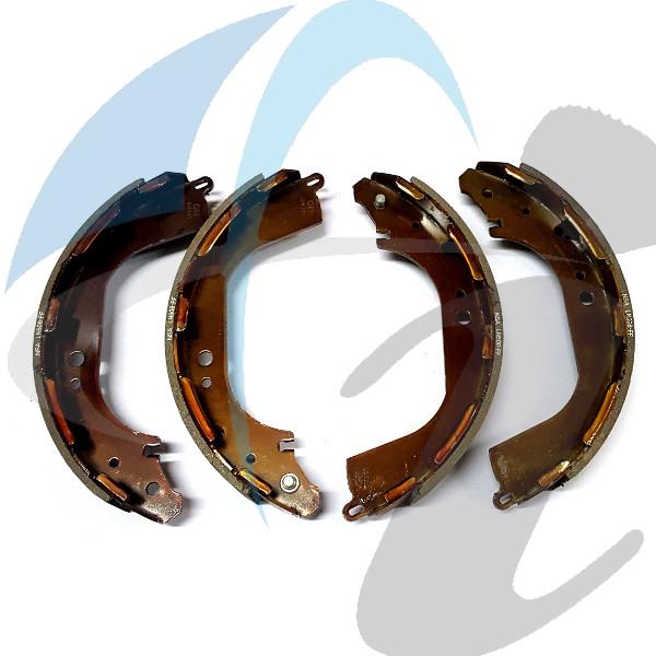 NISSAN NP300 4X4 REAR BRAKE SHOES