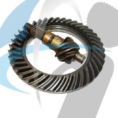 TOYOTA DYNA 4 TON CHOC BOX CROWNWHEEL & PINION 6X35